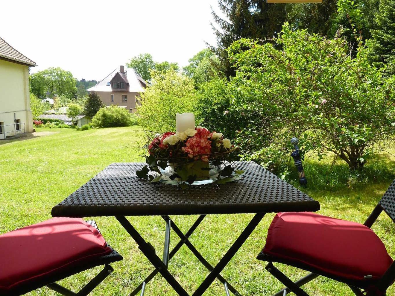 פלדברג Ferienwohnung Villa Am Haussee מראה חיצוני תמונה